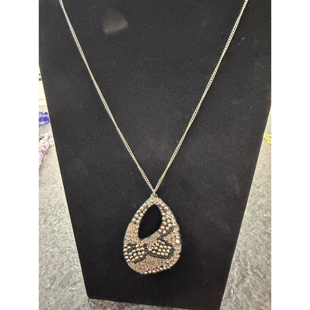 Vintage Silver Tone Rhinestone Resin Teardrop Pendant Necklace Statement